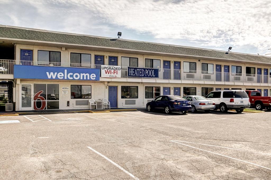 Motel 6 Уэллс Экстерьер фото