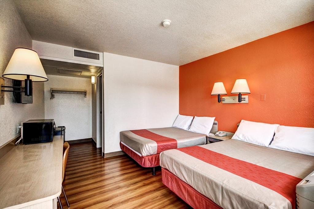 Motel 6 Уэллс Номер фото